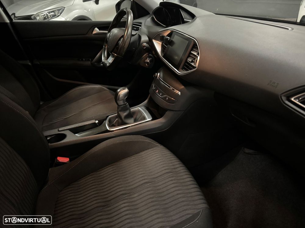 Peugeot 308 SW 1.6 HDi SE Envy - 8