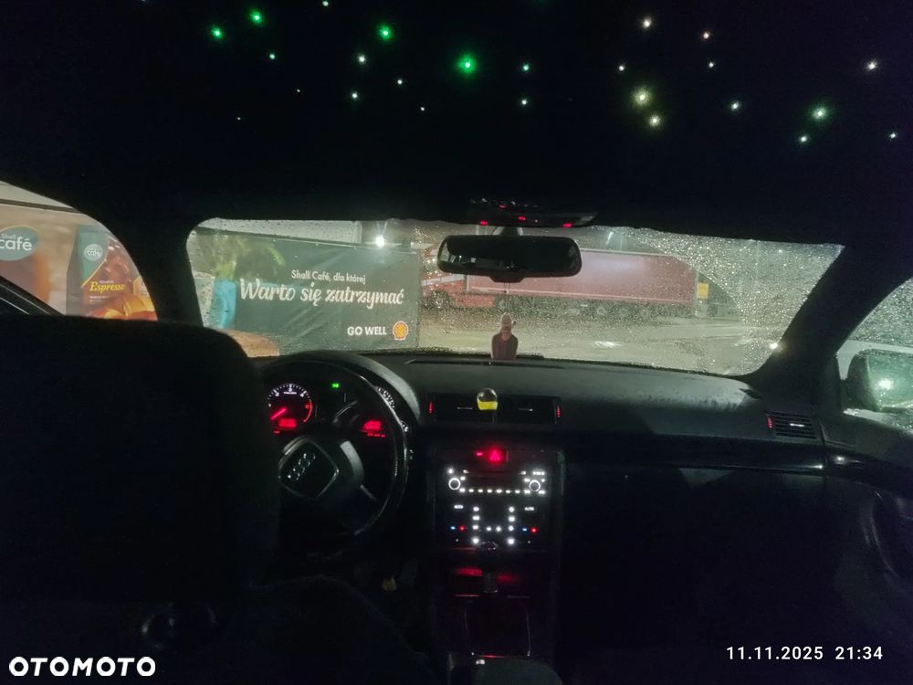 Audi A4 Avant 2.0 TDI - 9