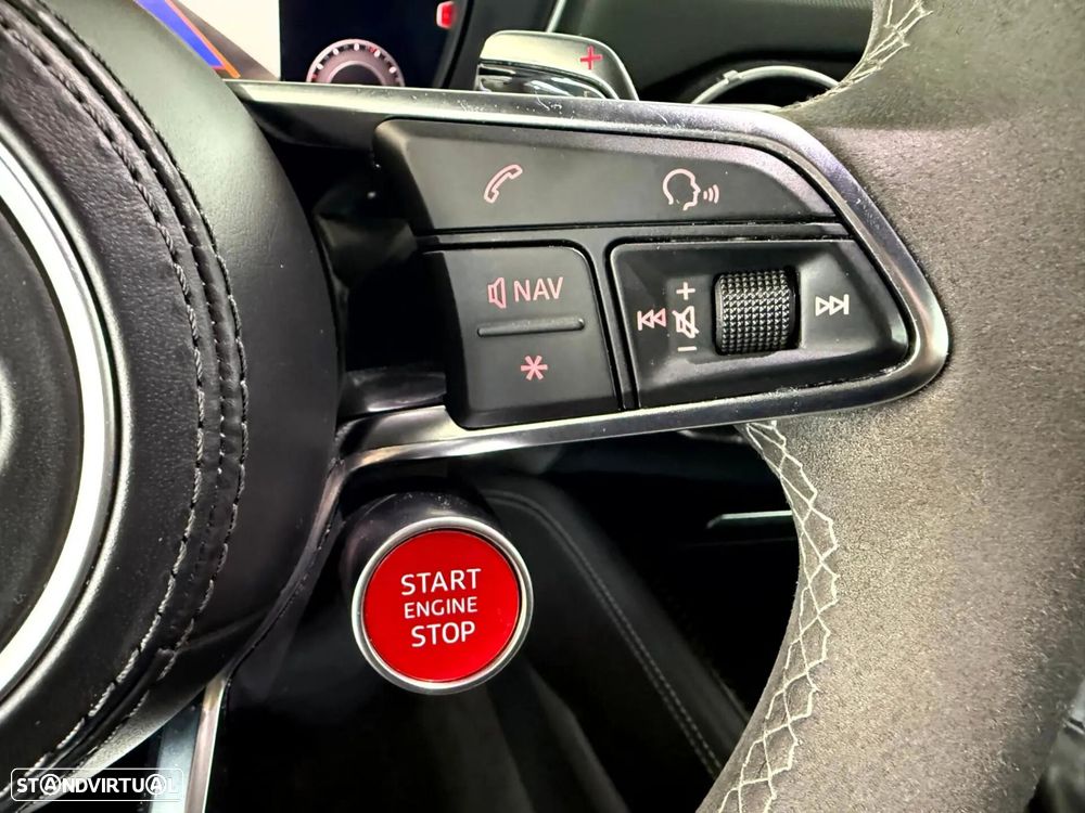 Audi TT RS Coupé 2.5 TFSi quattro S tronic - 27