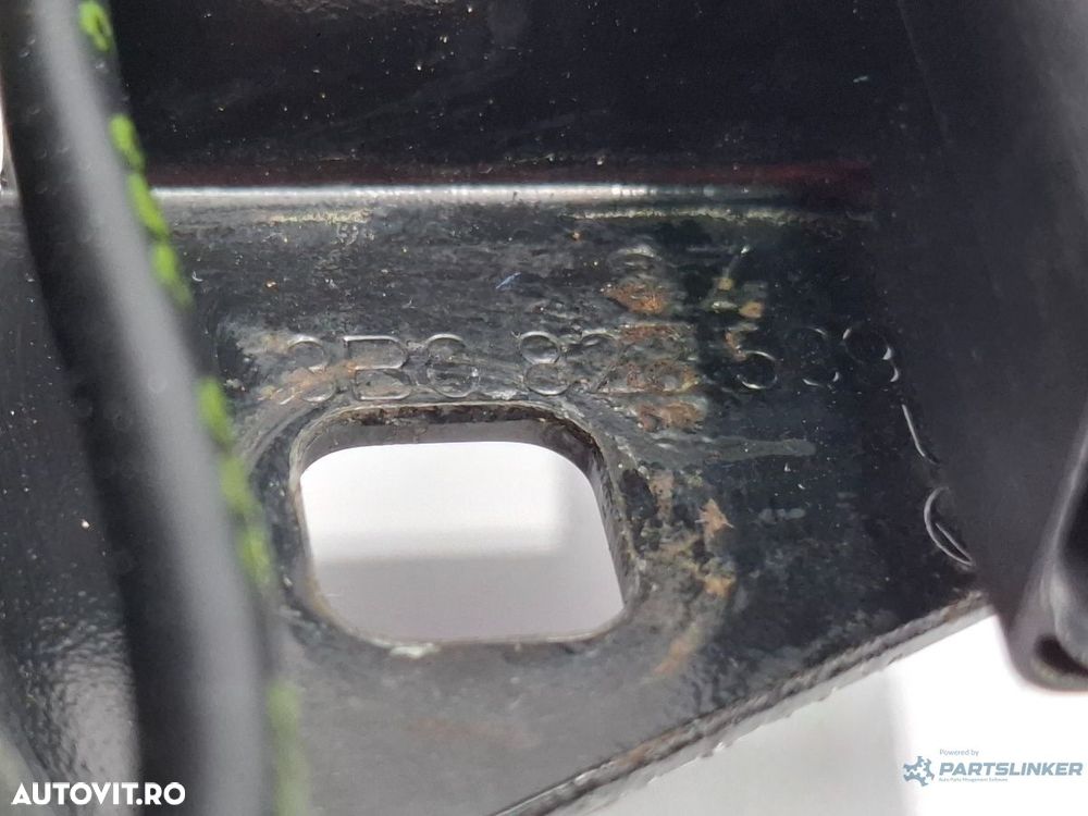 Broasca capota VOLKSWAGEN PASSAT Variant 3B6 2000 - 2005 TDI AVB 3B0823509R - 2