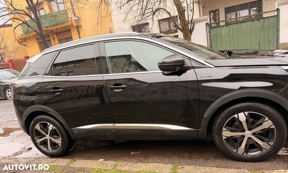 Peugeot 3008 1.6 PureTech Turbo S&S EAT8 GT-Line - 3