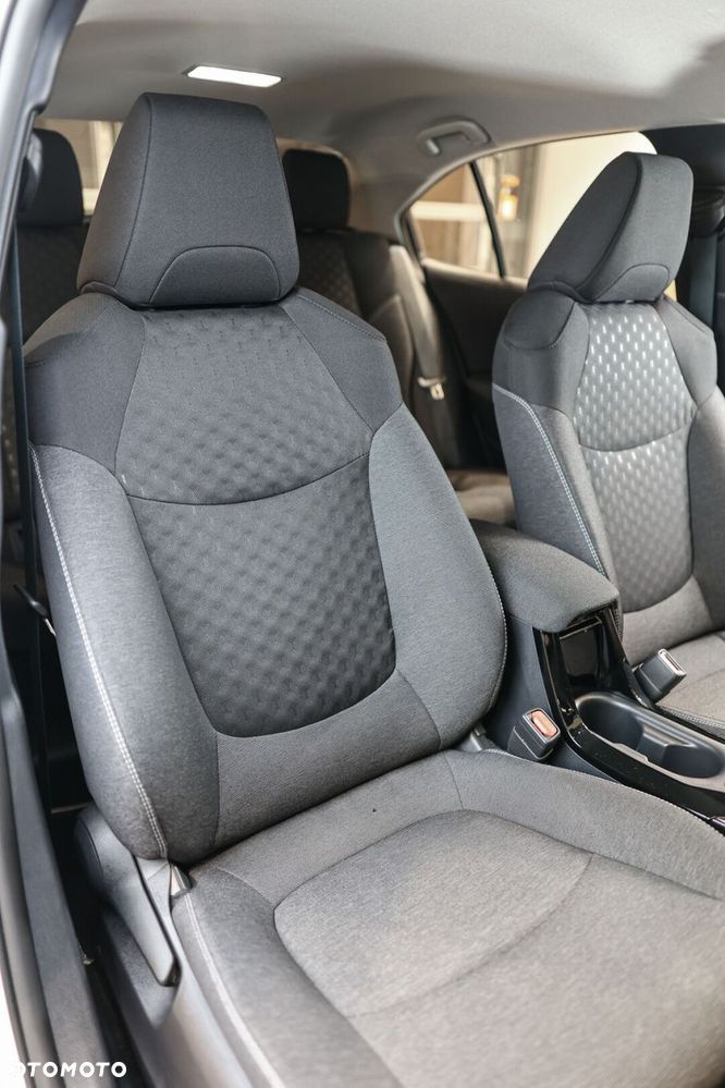 Toyota Corolla 1.8 Hybrid Comfort - 25