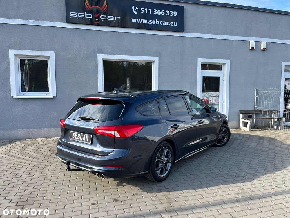 Ford Focus SW 1.5 EcoBoost S&S ST-LINE - 21