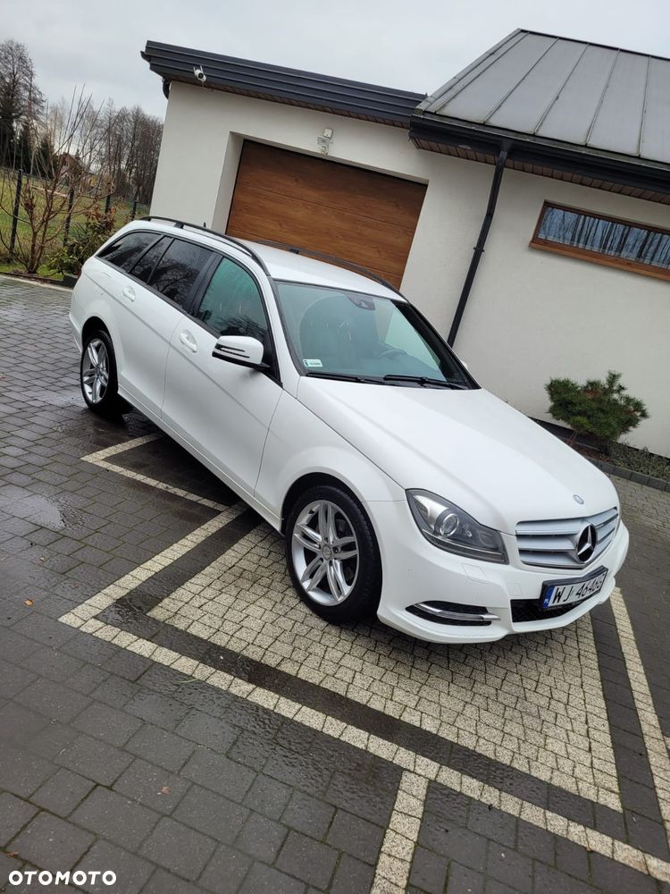 Mercedes-Benz Klasa C 180 7G-TRONIC - 7