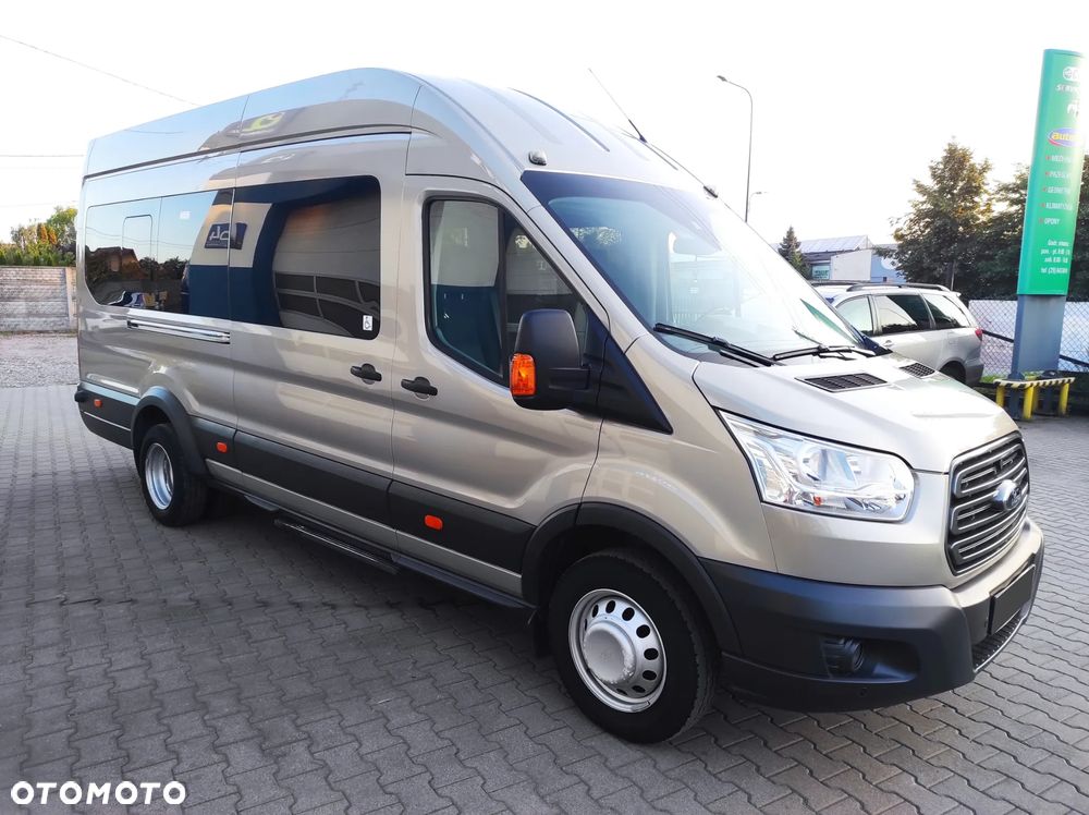 Ford Transit Autobus 18 osób 2.2 TDCI 155 KM 2017 r - 11