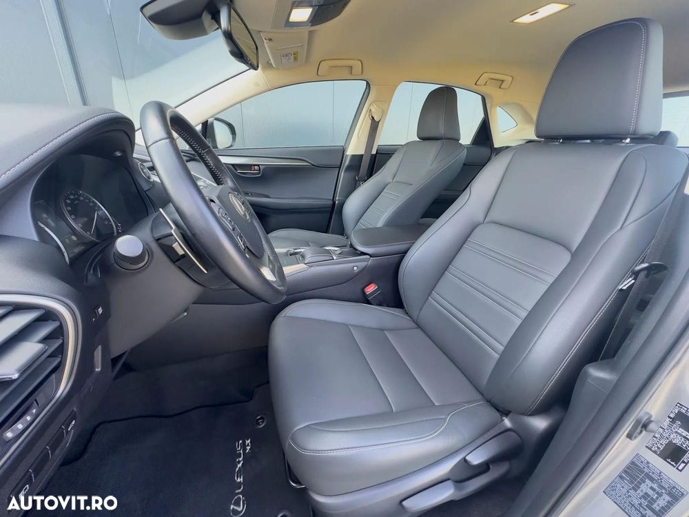 Lexus Seria NX 300h AWD Executive Plus - 14