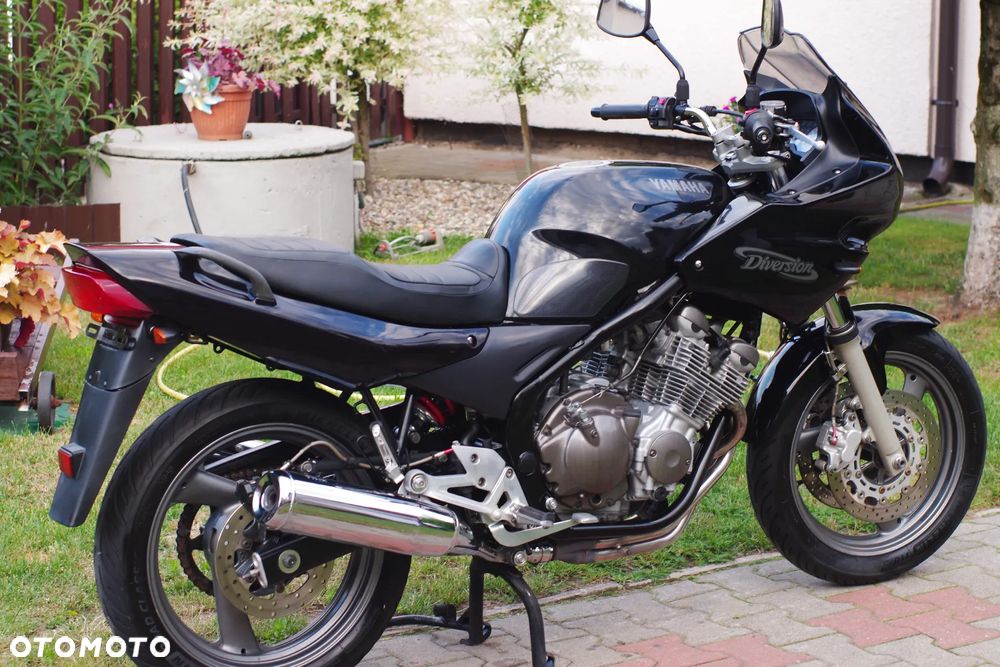 Yamaha XJ - 3