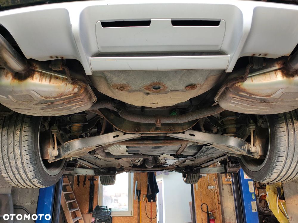 Ford Mondeo 2.2 TDCi Titanium S - 29