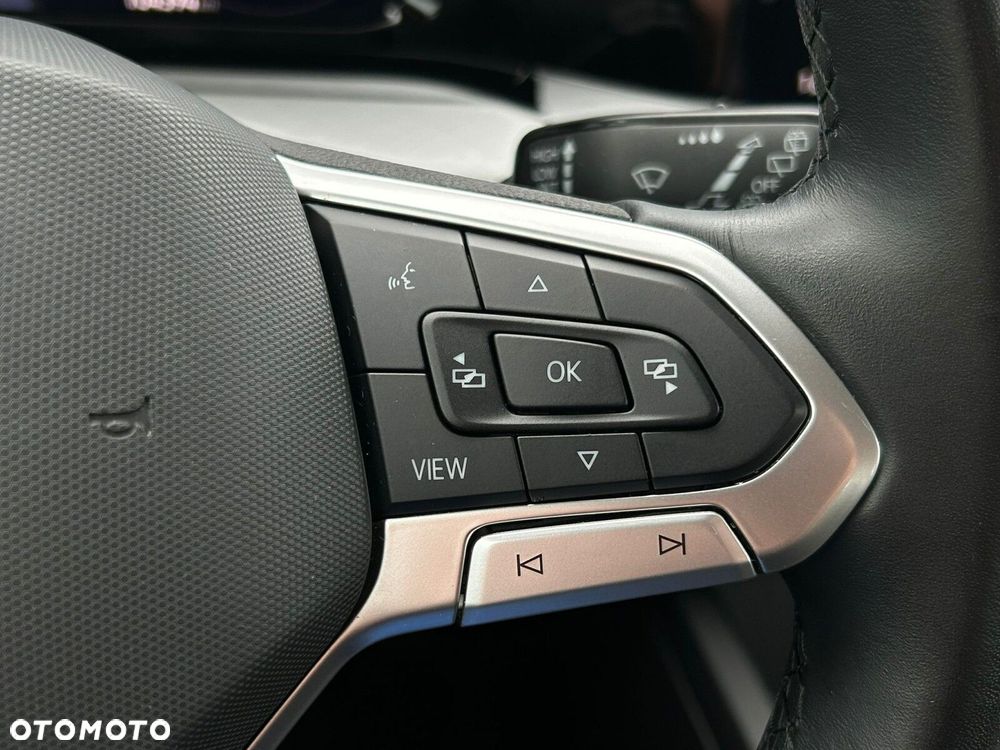 Volkswagen Golf VIII 2.0 TDI Life - 22