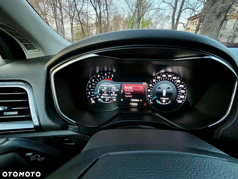 Ford Mondeo 2.0 EcoBlue Titanium - 19