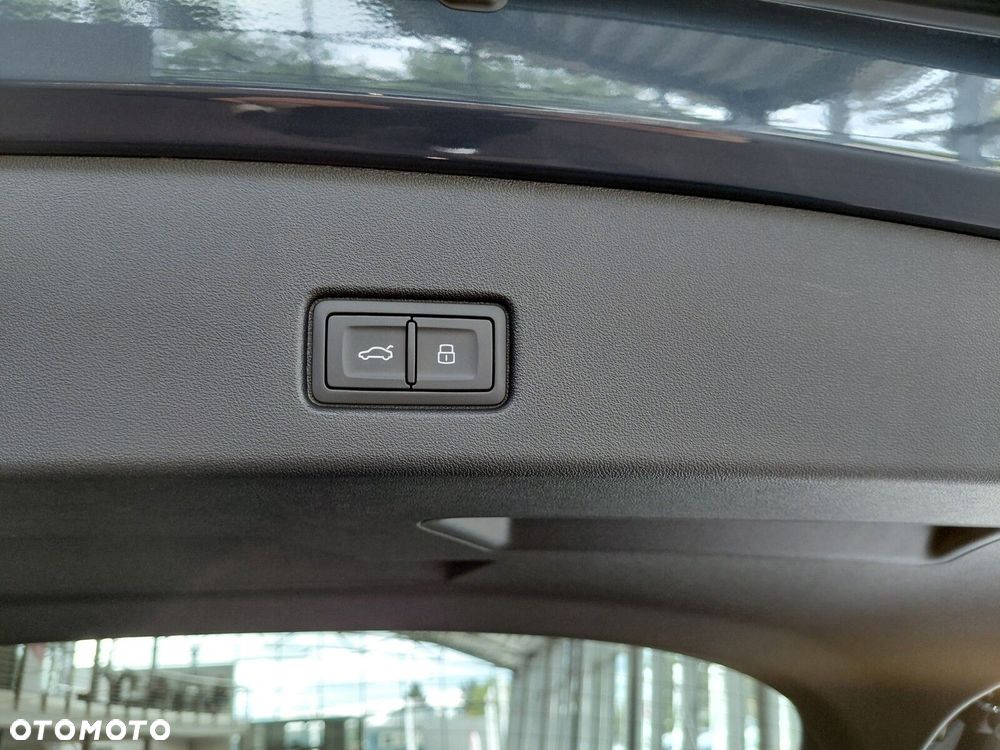 Audi Q4 e-tron - 25
