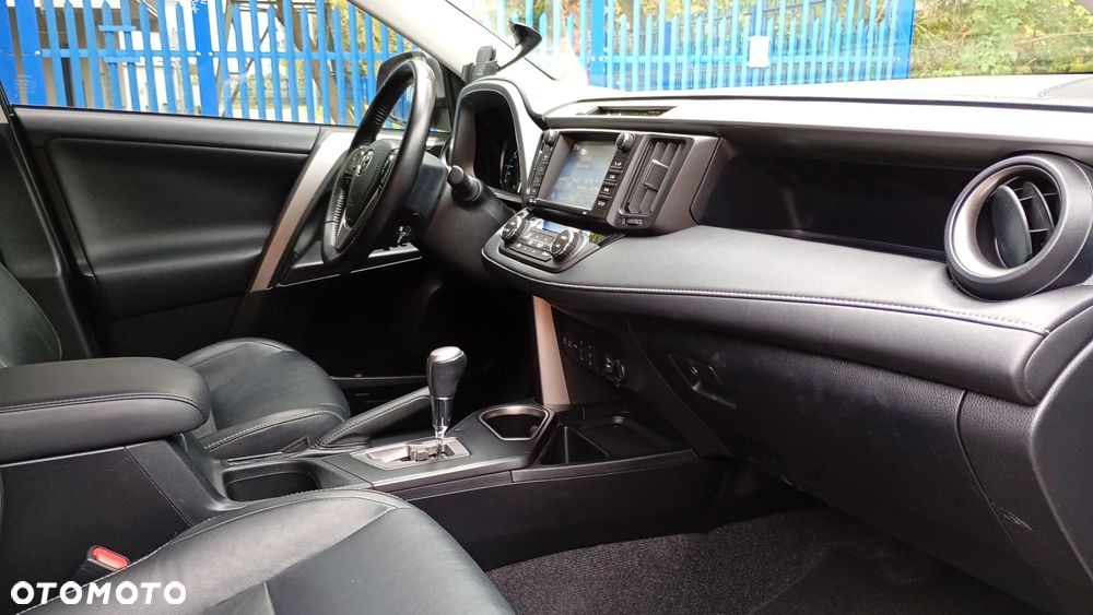 Toyota RAV4 2.5 4x2 Hybrid Executive - 12