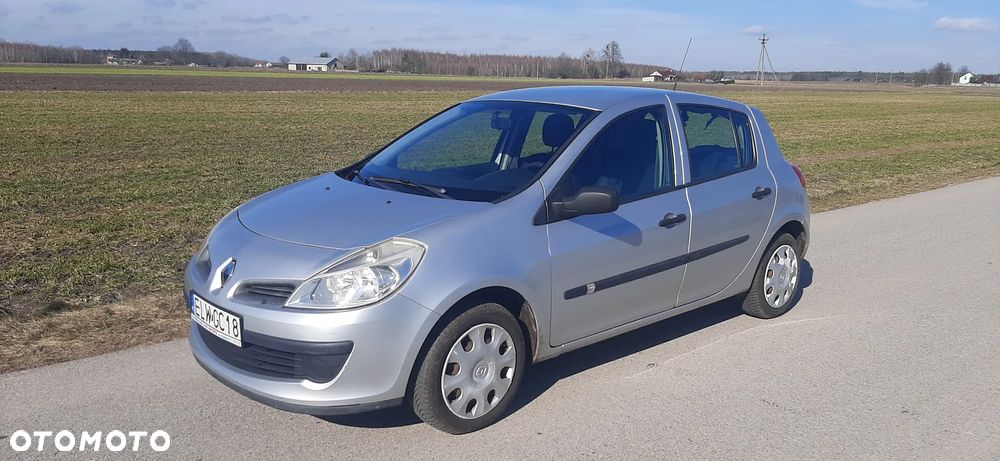 Renault Clio 1.2 16V Alize Euro5 - 1