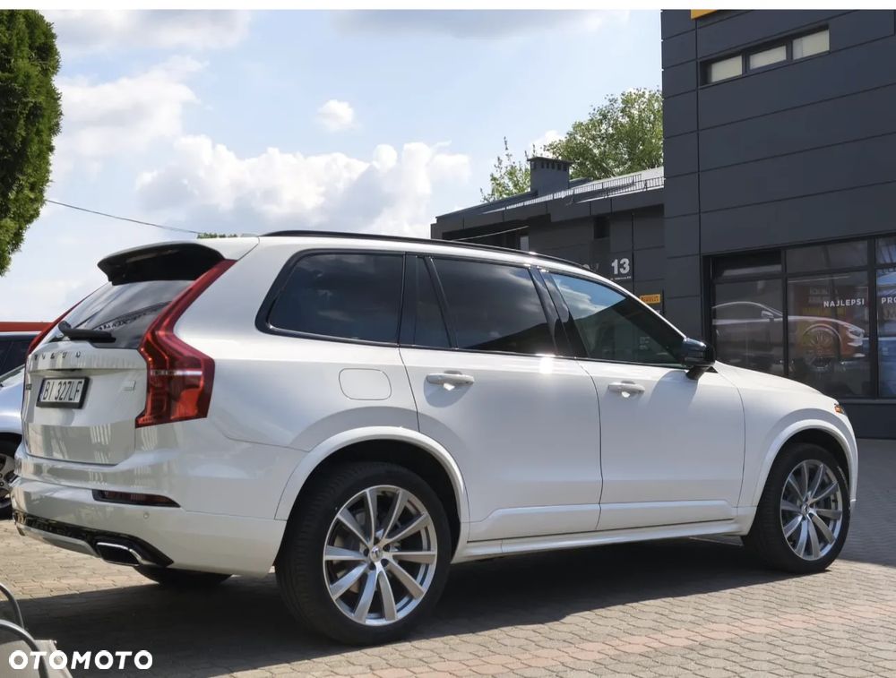 Volvo XC 90 T8 AWD Plug-In Hybrid R-Design 7os - 19