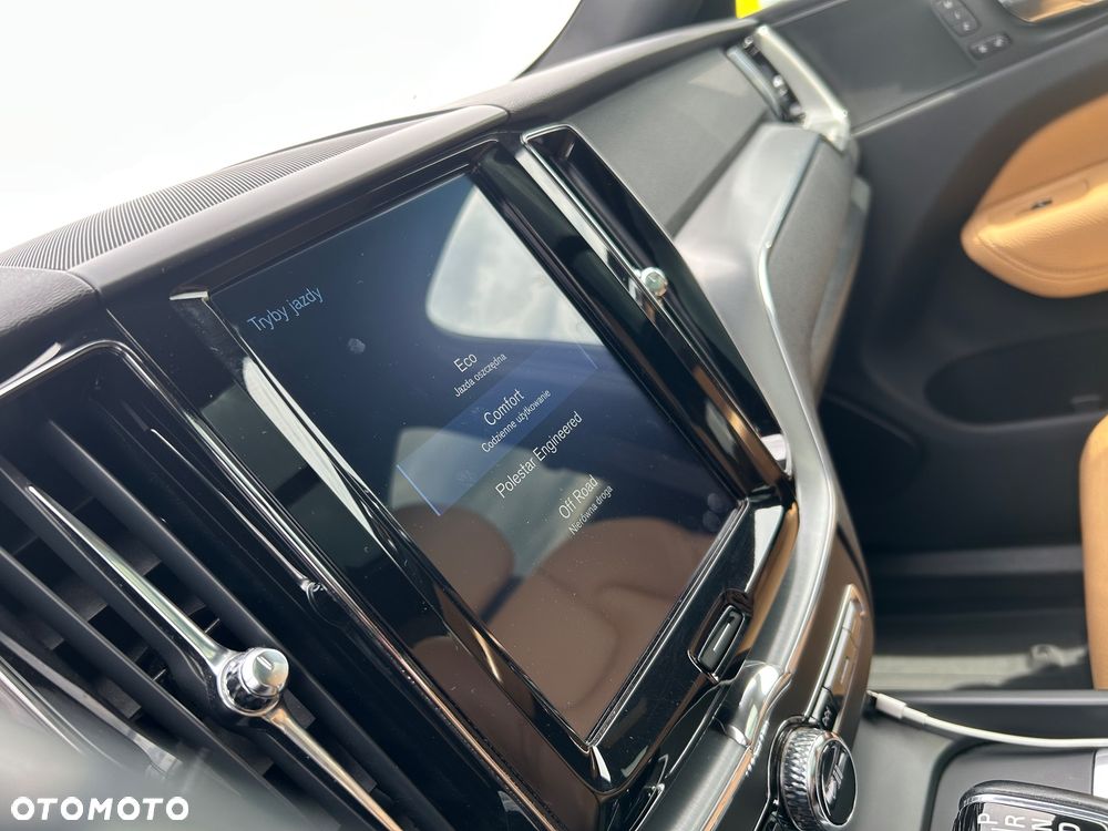Volvo XC 60 T5 AWD Geartronic Momentum - 30