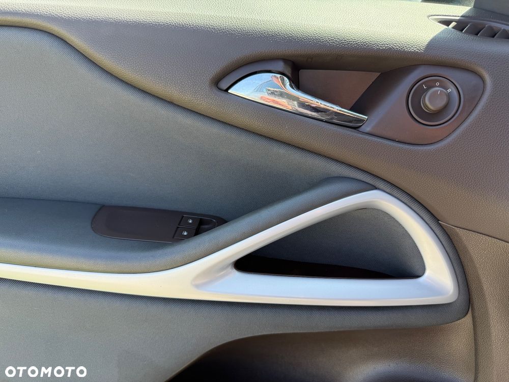 Opel Zafira Tourer 1.4 Turbo Automatik Business Innovation - 11