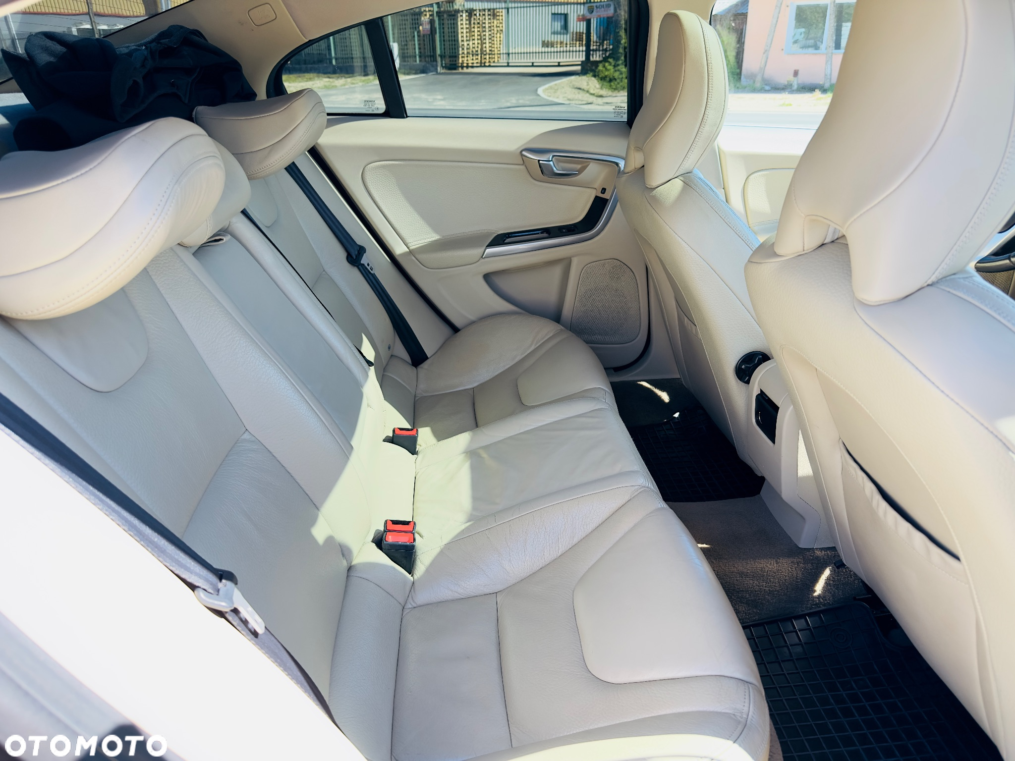 Volvo S60 T6 AWD Geartronic Summum - 8