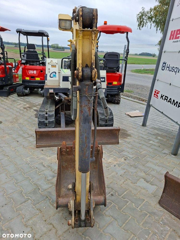 Yanmar B-22 - 25