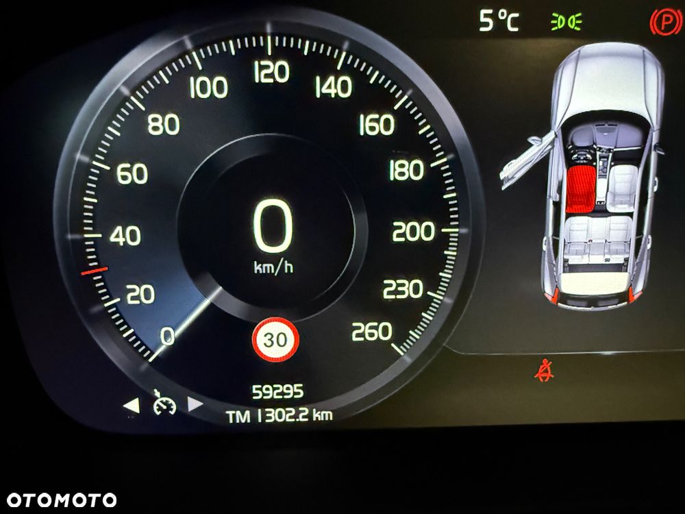 Volvo XC 40 T3 Momentum Pro - 18