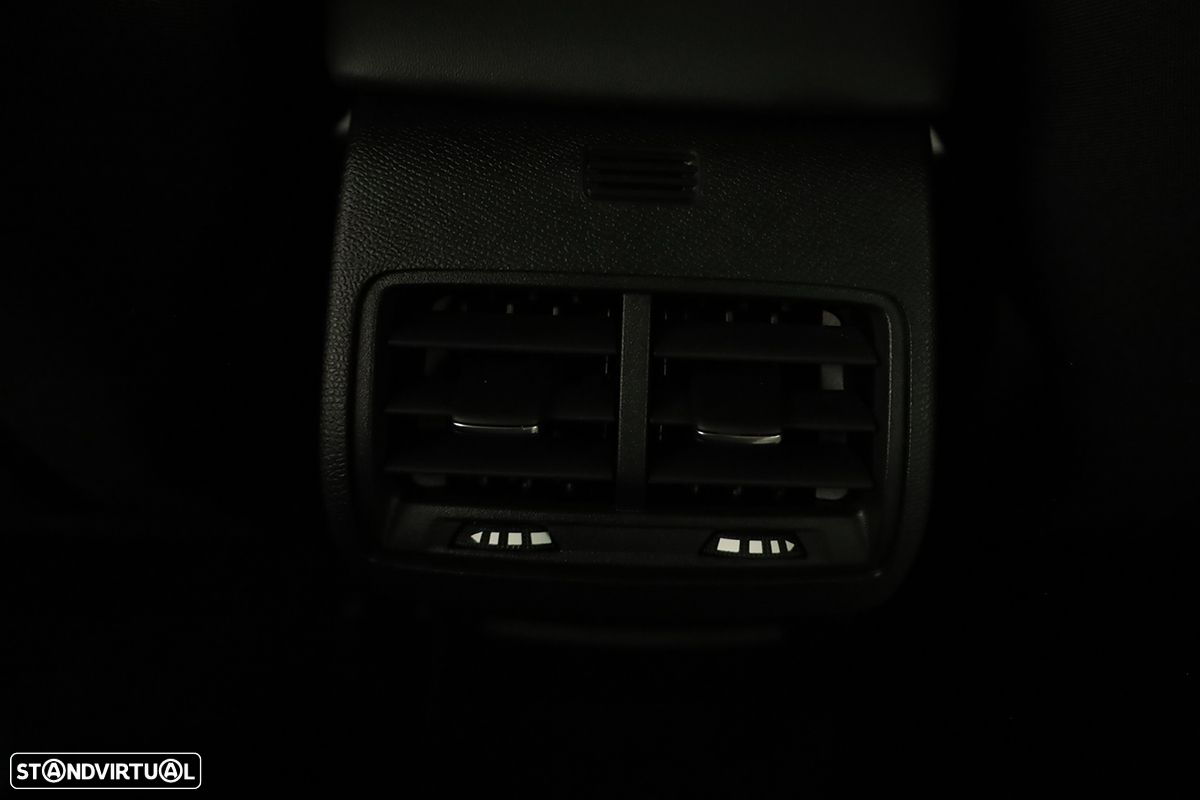 Citroën C4 1.2 PureTech Plus EAT8 - 21