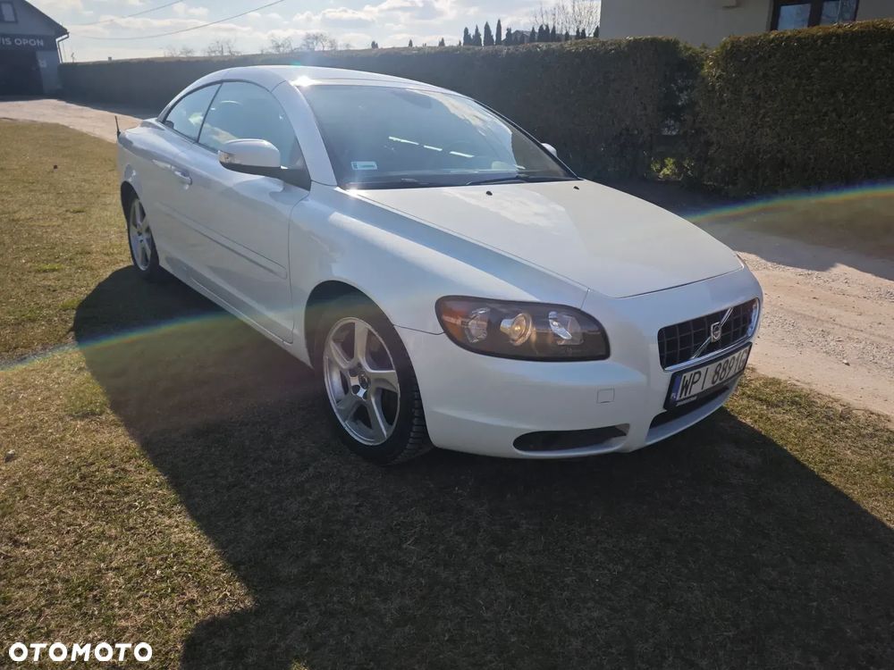 Volvo C70 2.0D Momentum - 11