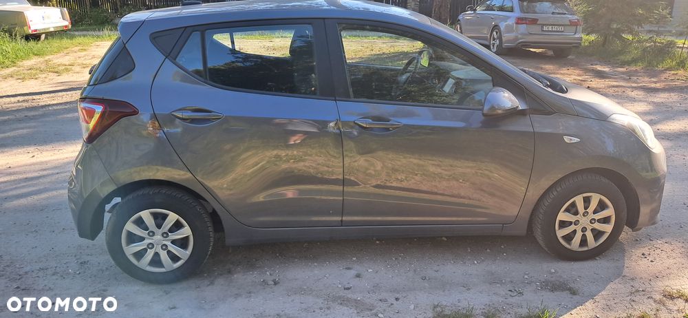Hyundai i10 1.0 GO+ - 10