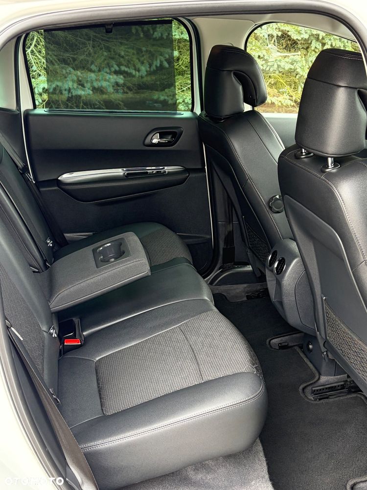 Peugeot 3008 2.0 HDi Premium+ - 29