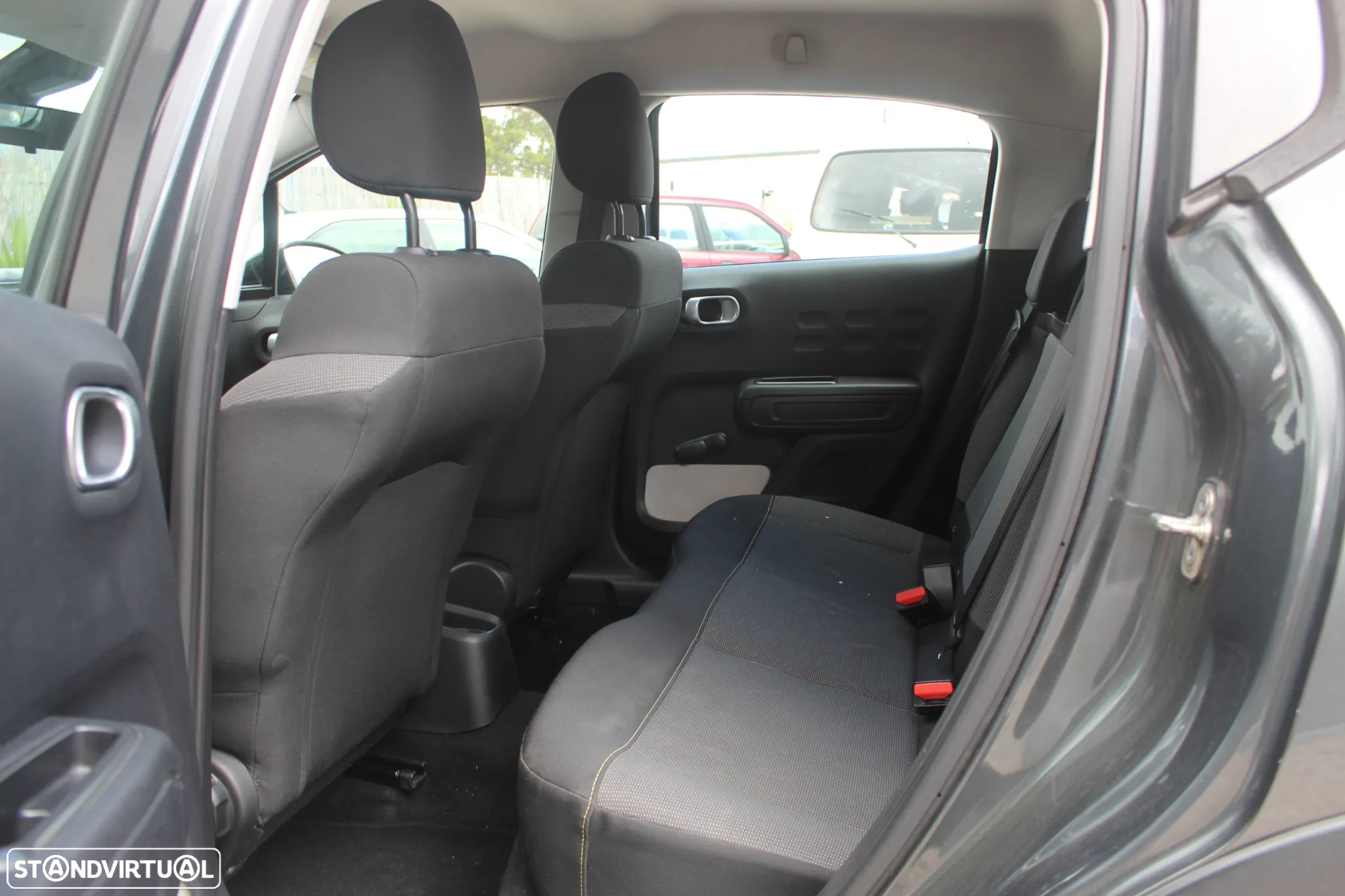 Citroën C3 1.6 BlueHDi Exclusive - 9