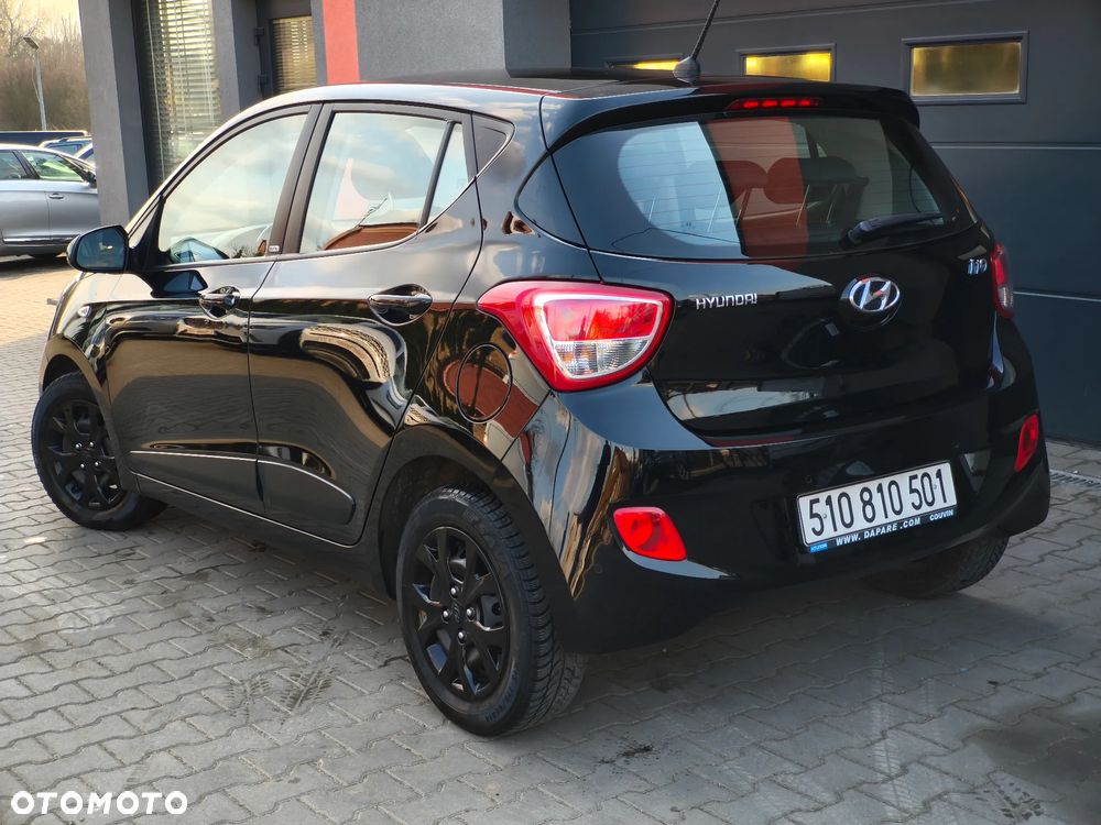 Hyundai i10 1.0 Black Line - 2