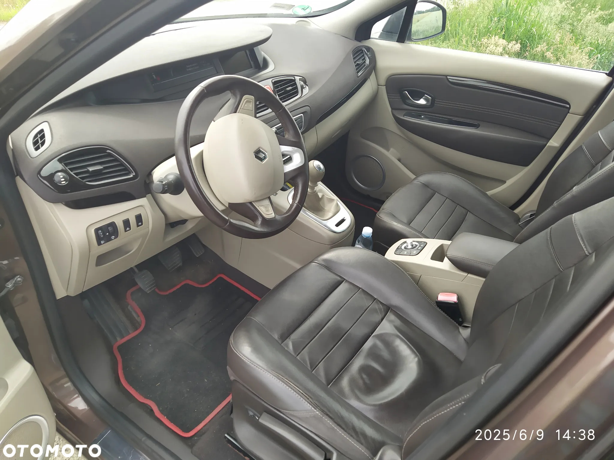 Renault Scenic dCi 130 FAP Start & Stop Luxe - 10