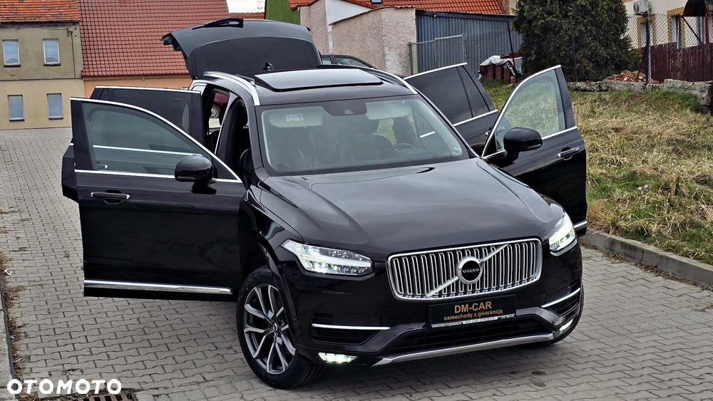 Volvo XC 90 D5 AWD Geartronic Inscription - 32