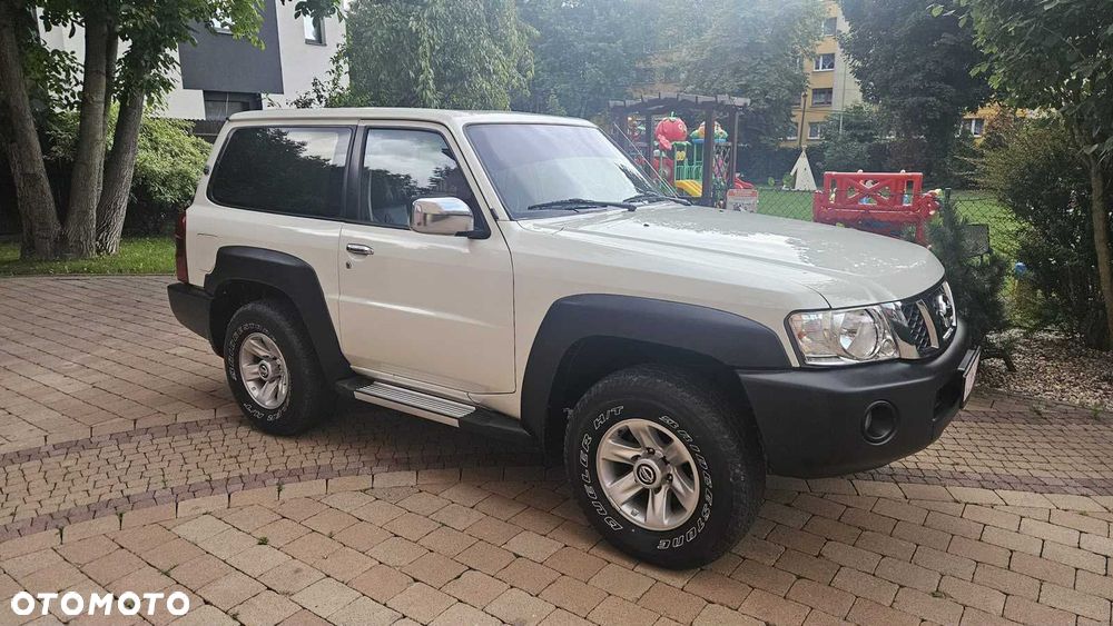 Nissan Patrol - 4