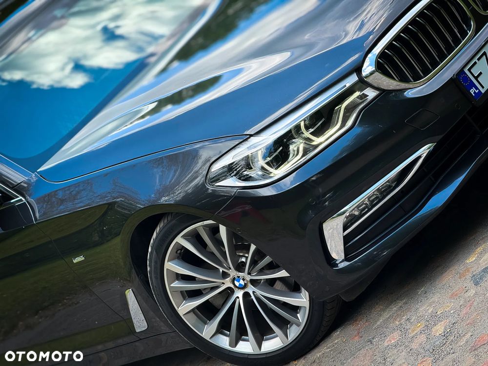 BMW Seria 5 520d Luxury Line - 4