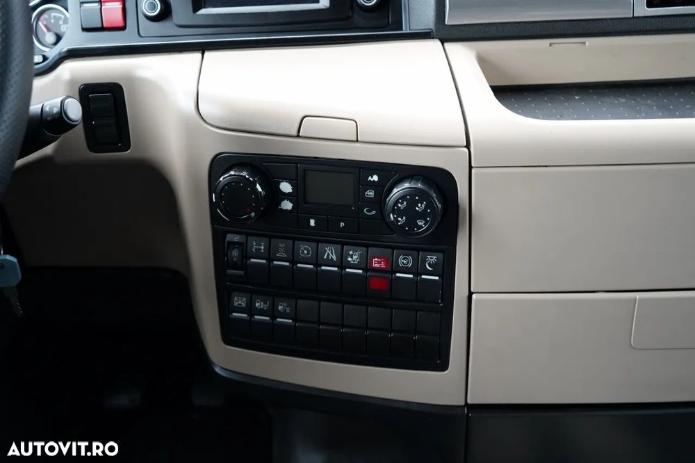MAN TGX 18.460 / XLX / RETARDER / FULL AIRMATIC - 30