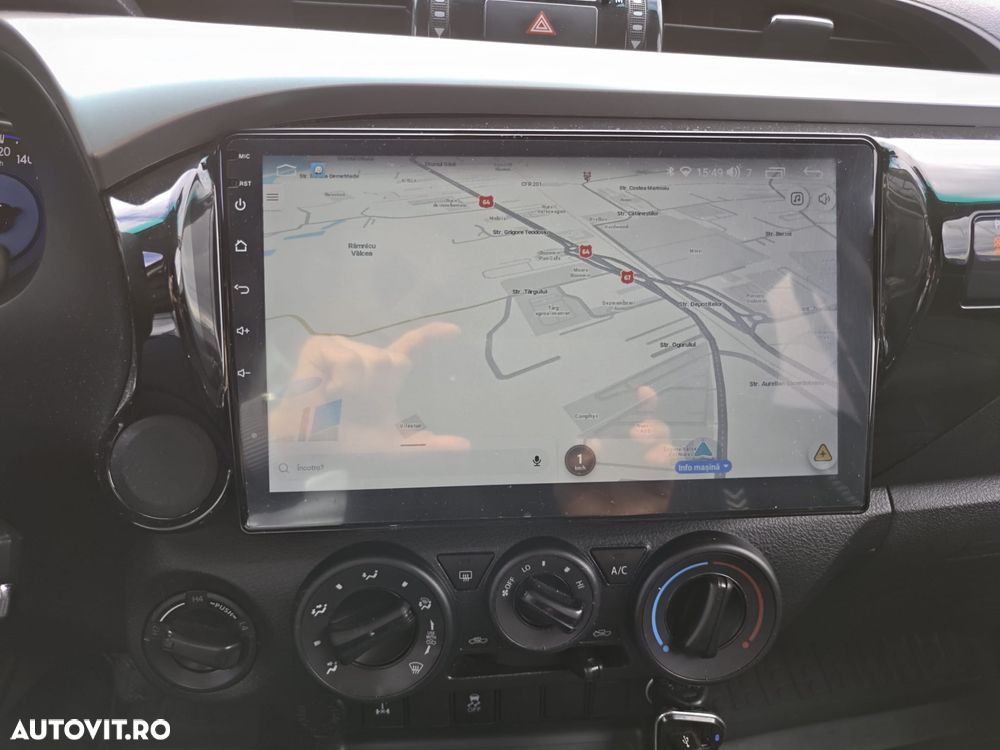 Toyota Hilux 4x4 Double Cab M/T Style - 24