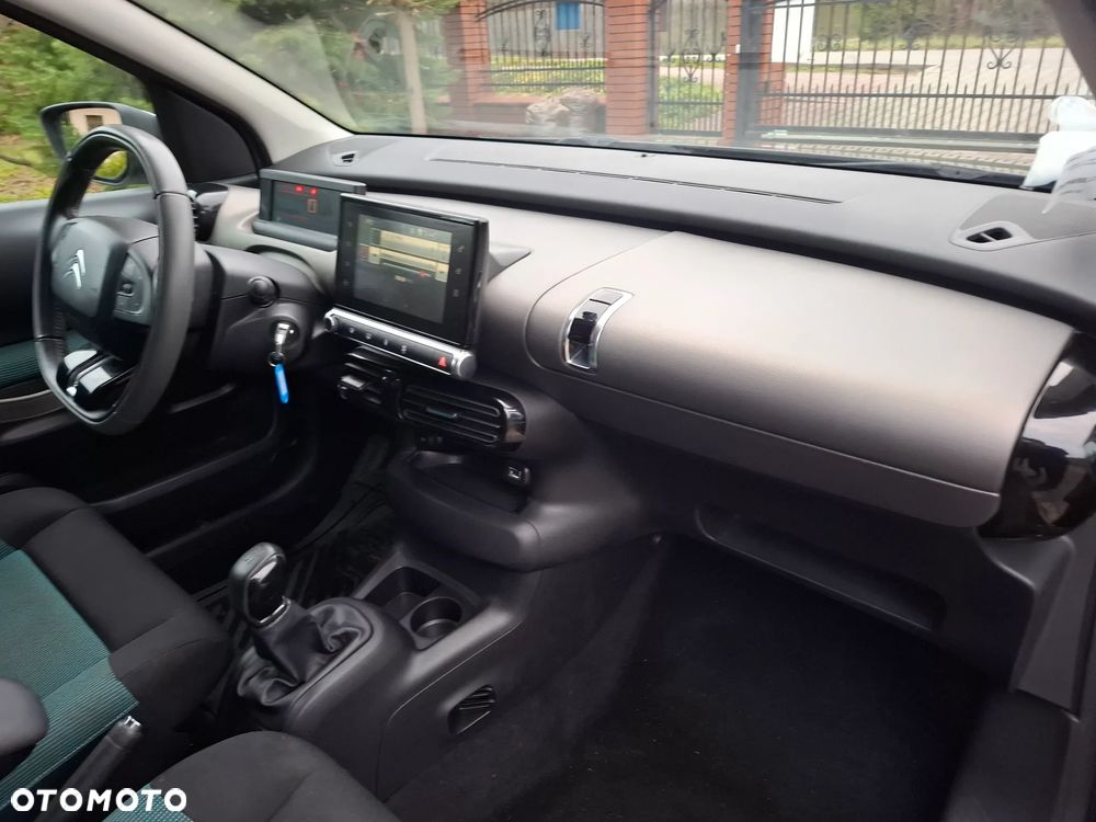 Citroën C4 Cactus - 16