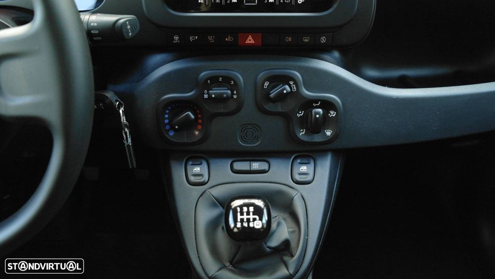 Fiat Panda 1.0 Hybrid City Life - 32