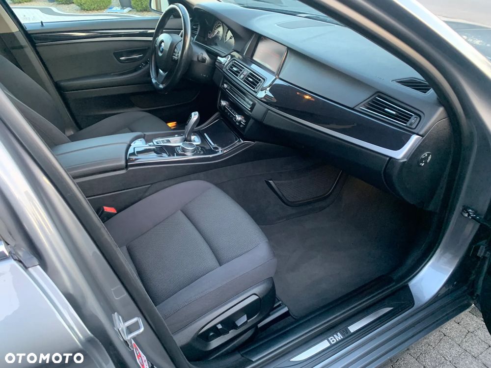 BMW Seria 5 520d Efficient Dynamics Edition - 7