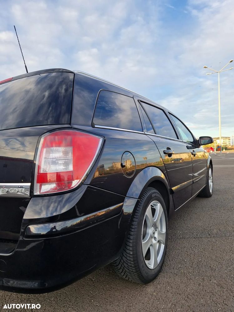 Opel Astra 1.9 CDTI Caravan DPF - 7