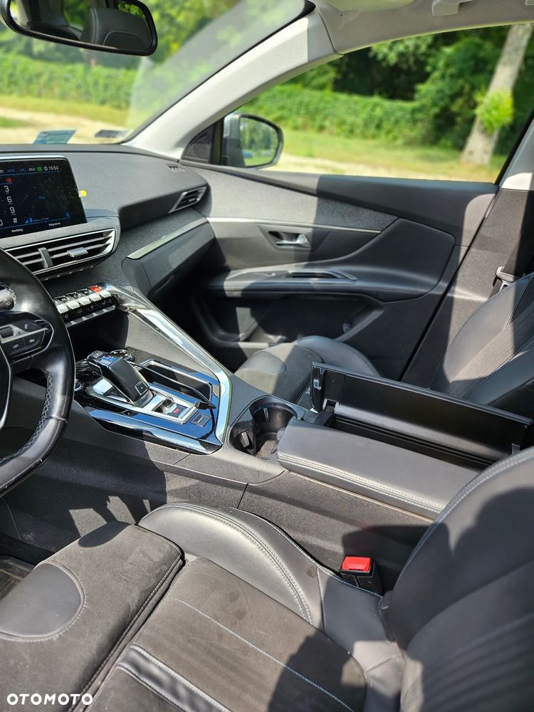 Peugeot 5008 2.0 BlueHDI Crossway S&S EAT8 - 25