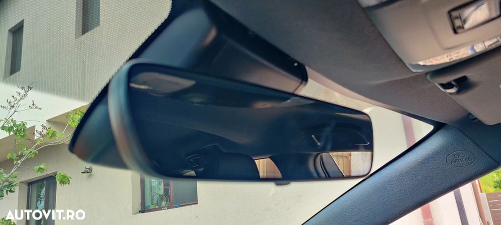 Toyota Corolla 1.8 HSD Dynamic - 14