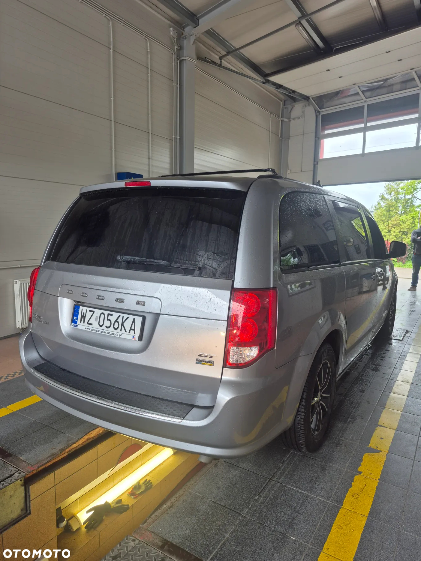 Dodge Grand Caravan - 17