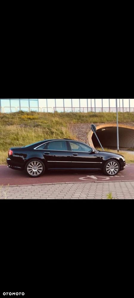 Audi A8 4.2 TDI Quattro - 11