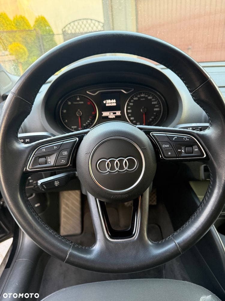 Audi A3 Limousine 30 TDI design - 20