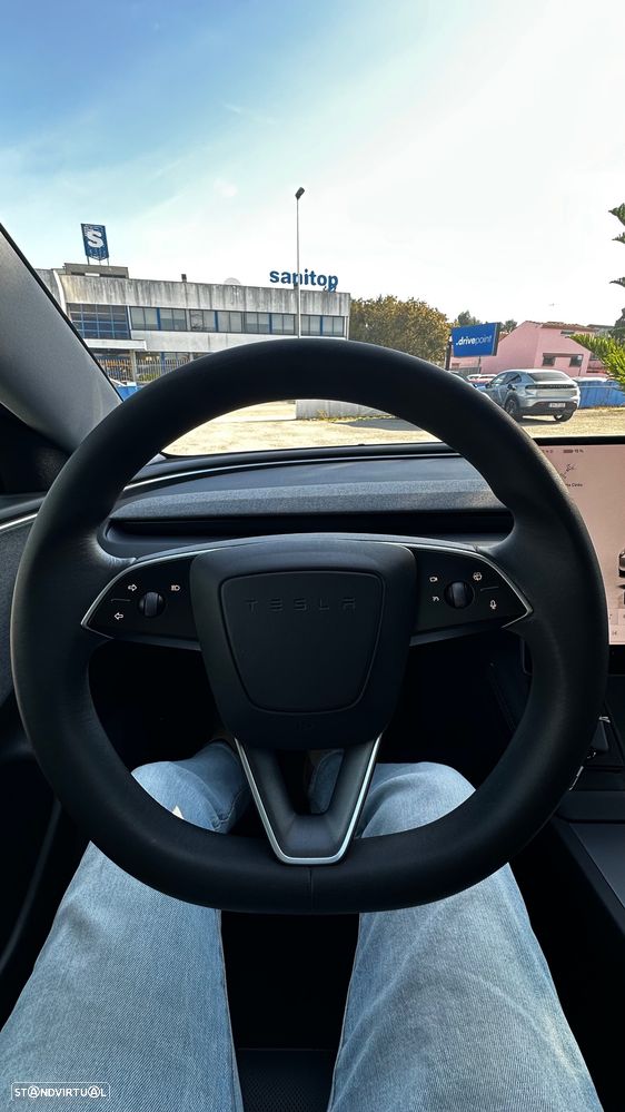 Tesla Model 3 Tração Traseira - 29