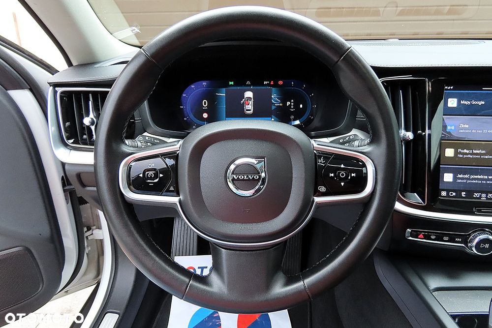 Volvo V60 Cross Country B4 D AWD Geartronic - 30