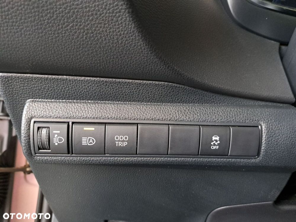 Toyota Corolla 1.8 Hybrid Comfort - 36