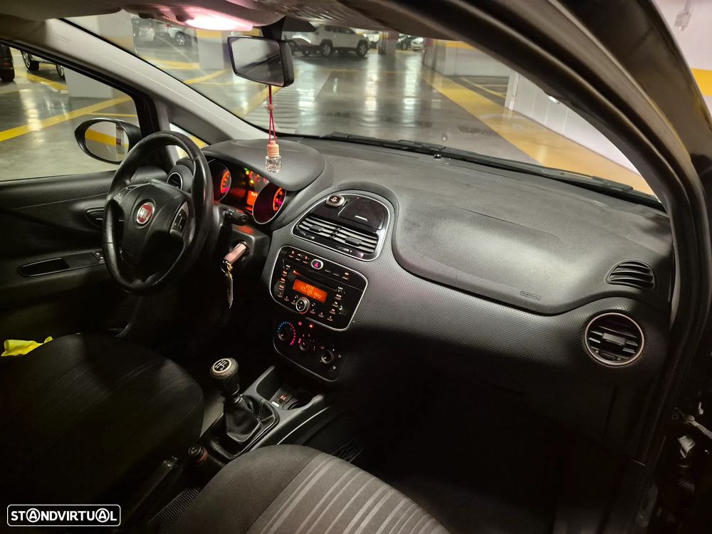 Fiat Punto Evo 1.2 Dynamic - 27