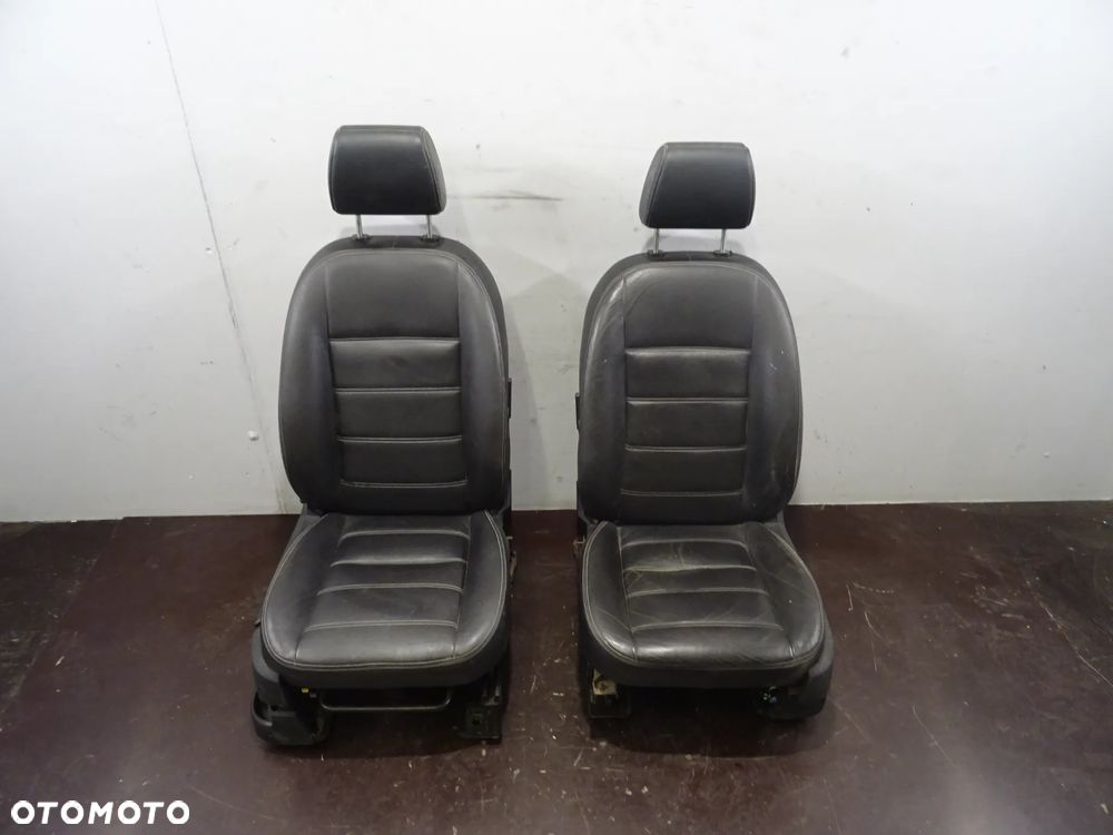 FORD KUGA MK1 08-13 2.0 TDCI 140KM FOTEL PRAWY LEWY PRZÓD PRZEDNI - 1