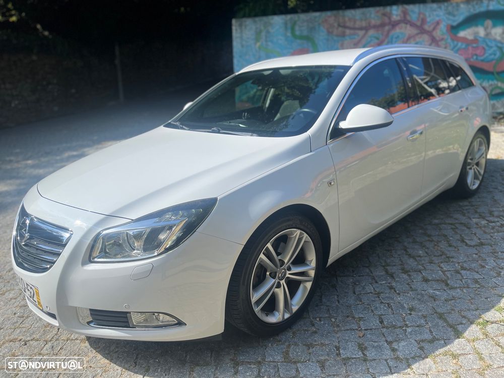 Opel Insignia Sports Tourer - 2